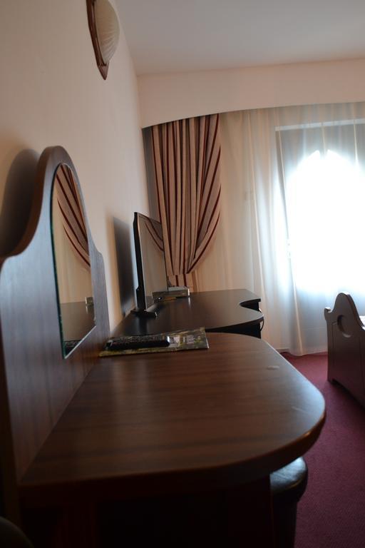 Hotel Marion Padurea Rotunda*** Reghin Ruang foto